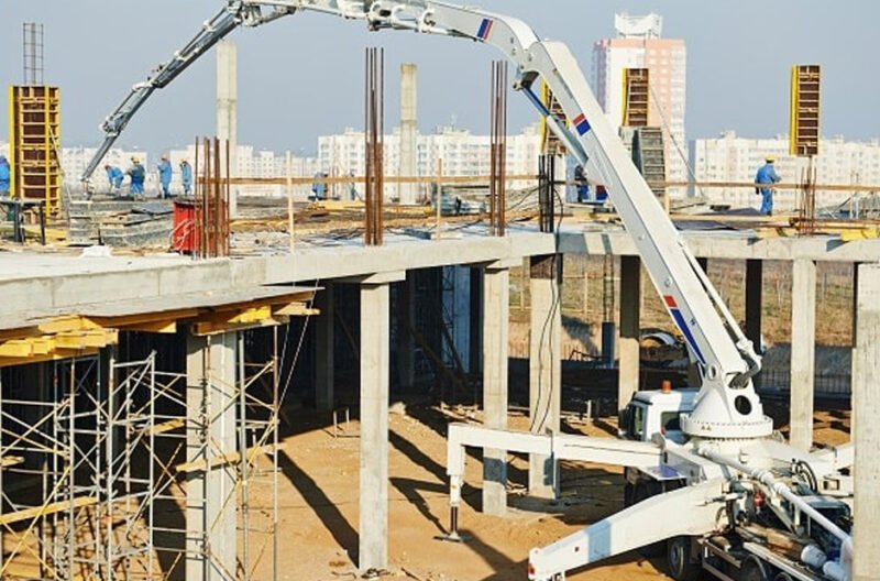 the connection between concrete pumps and custom construction quality