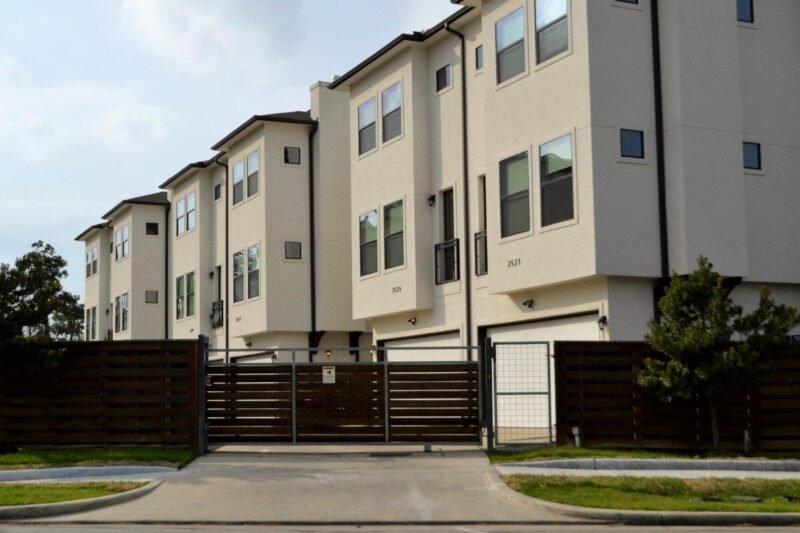 how to choose the best family apartments for your needs