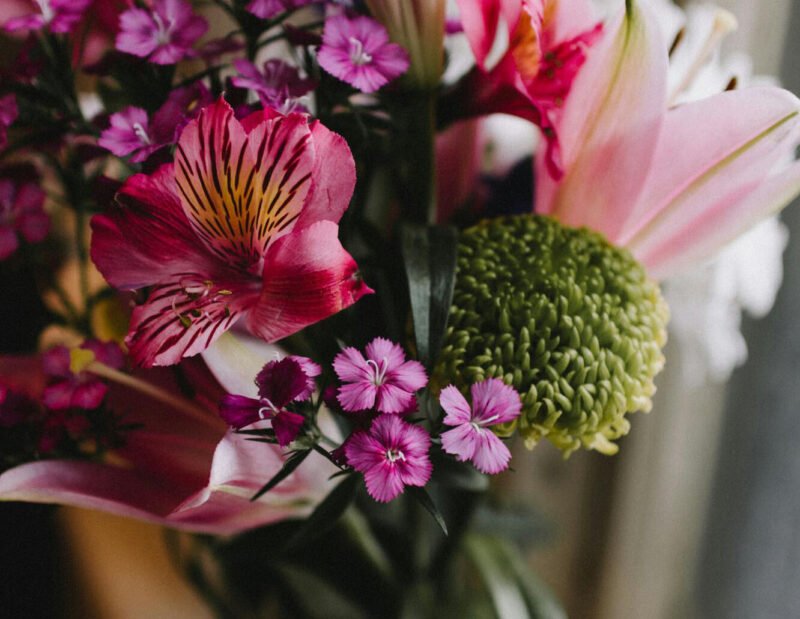 simple ways to make flower delivery feel more personal and memorable