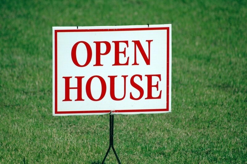 creative home staging tips for quick sales