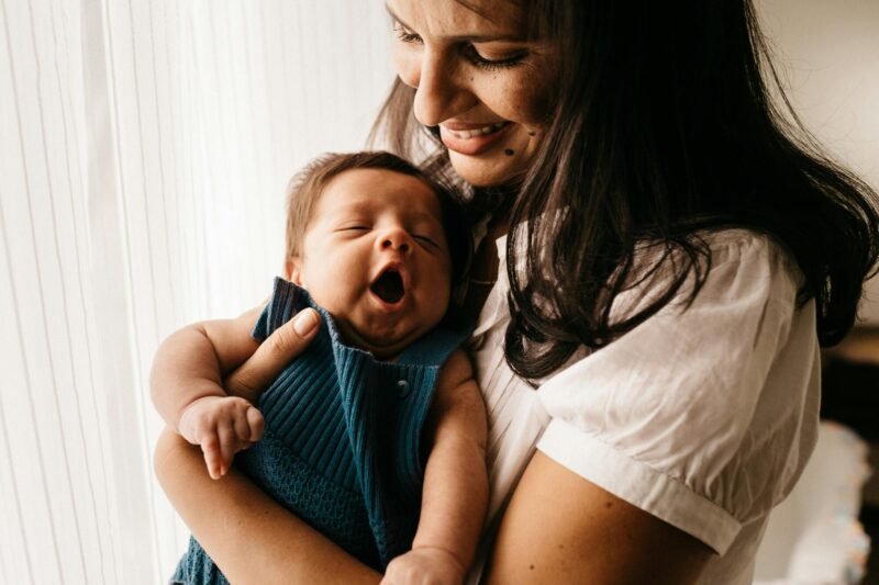 the truth behind feeding stress in new parenthood