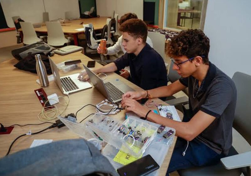 how project based learning prepares students for future careers