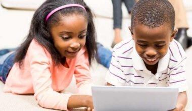 how much screen time does online school need