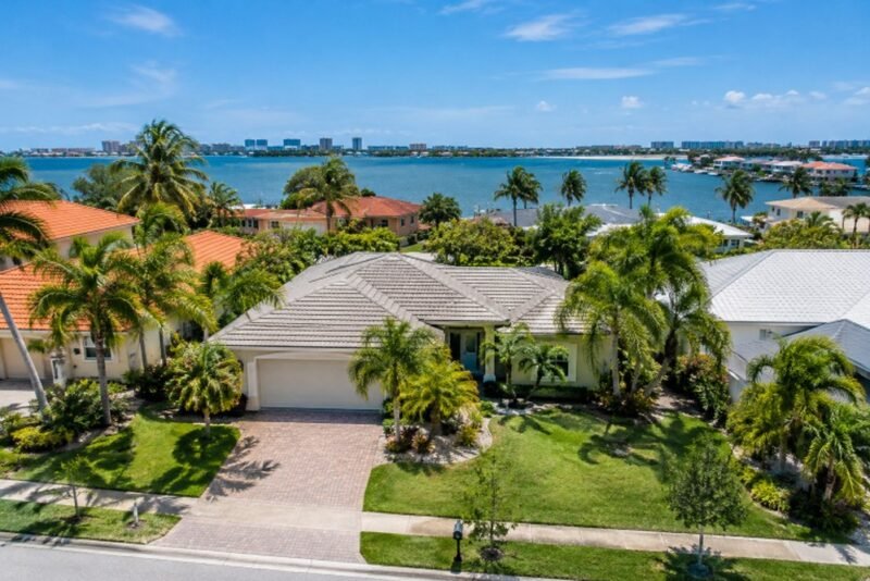 how to choose the right way to sell a house in clearwater fl